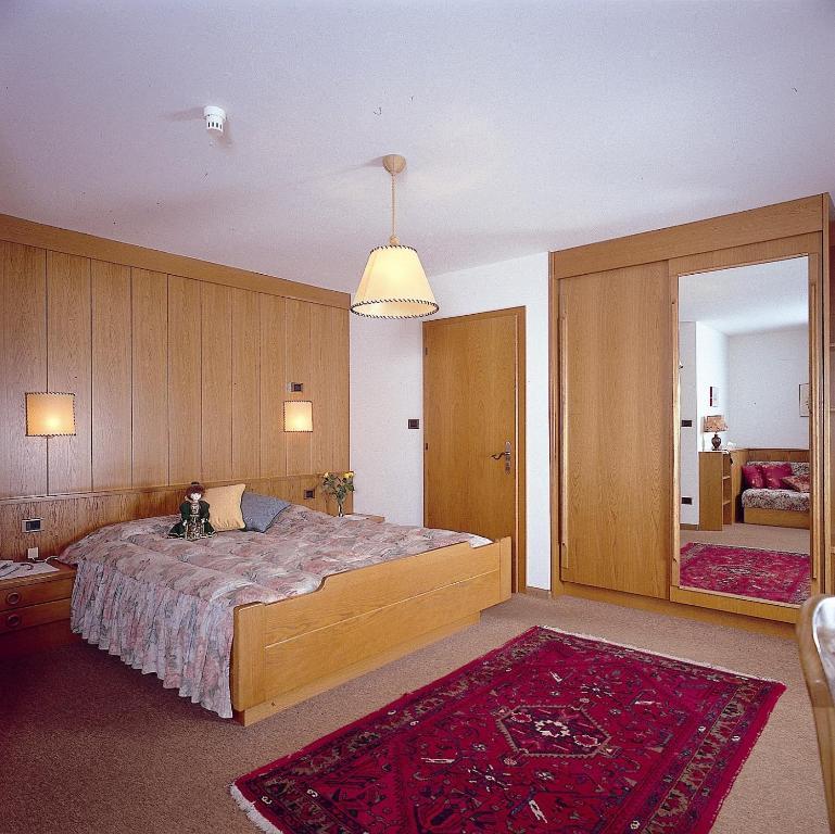 Hotel Garni Soreie Pozza di Fassa Bilik gambar